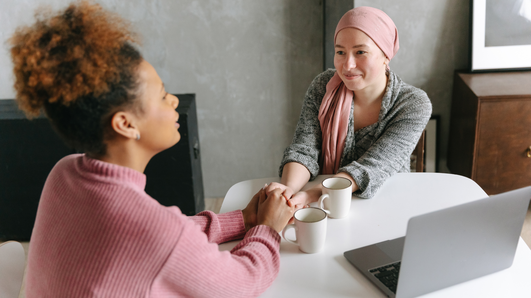 Comment Stimuler la Repousse des Cheveux Apres un Cancer